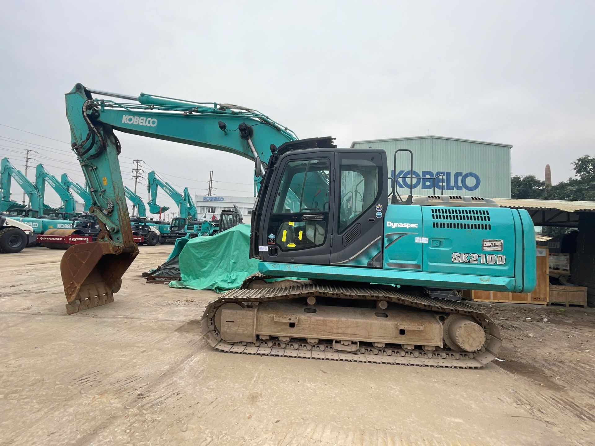 máy xúc đào kobelco sk210d-9