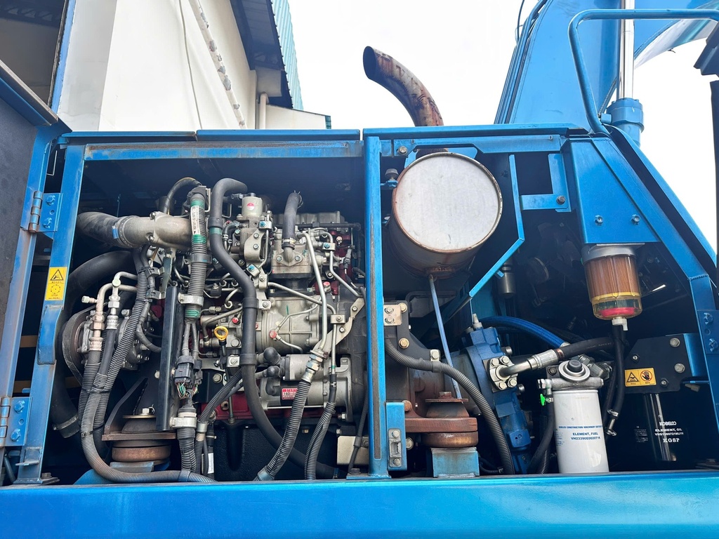Máy xúc lốp SK125W-3 Năm SX 2012 Image