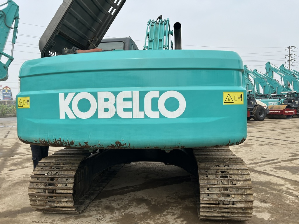 Máy xúc SK200-8 Kobelco cũ  2011 – 8xxx giờ Image