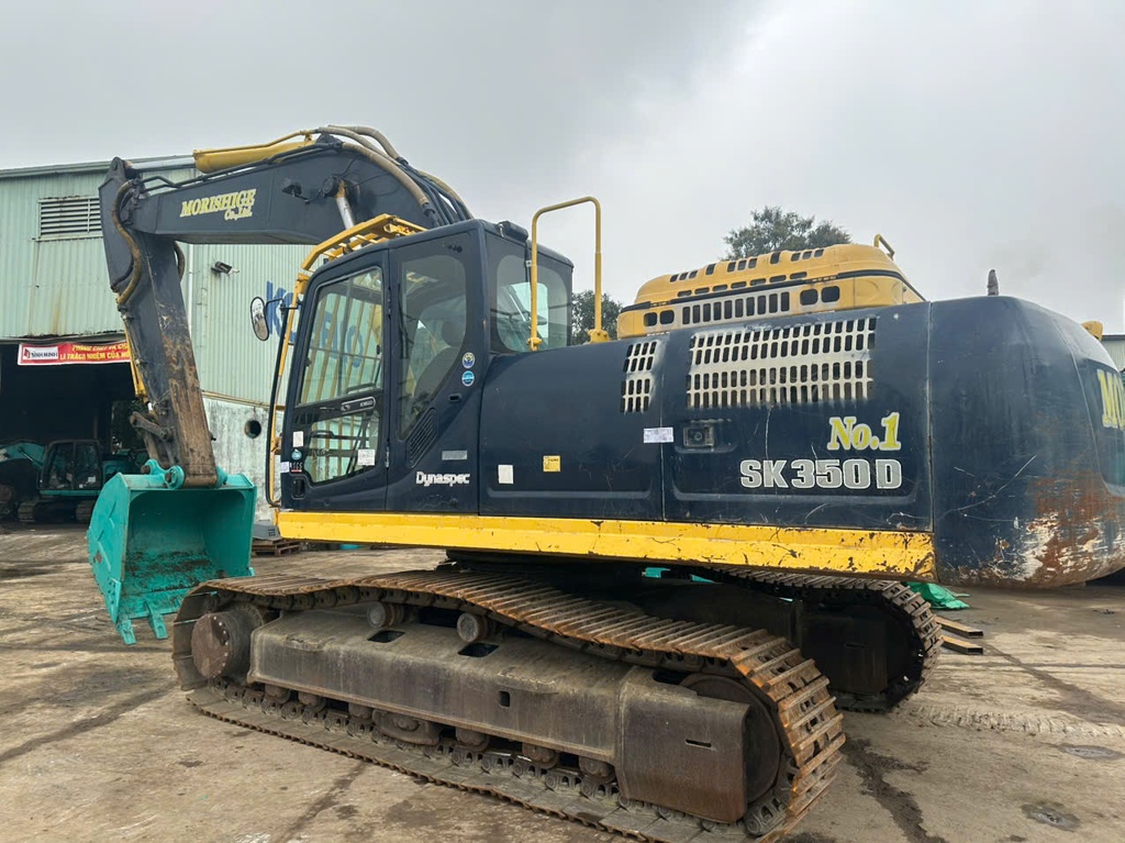 Máy xúc SK350D-9 Hoạt động 7098 giờ – Năm sản xuất 2015 ( Máy Xúc Đào, Máy Đào, Máy Múc, Xe Múc, Xe Cuốc) Image
