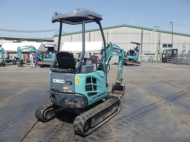 Máy Đào Kobelco Sk17SR-3 Sản Xuất 2023 Image