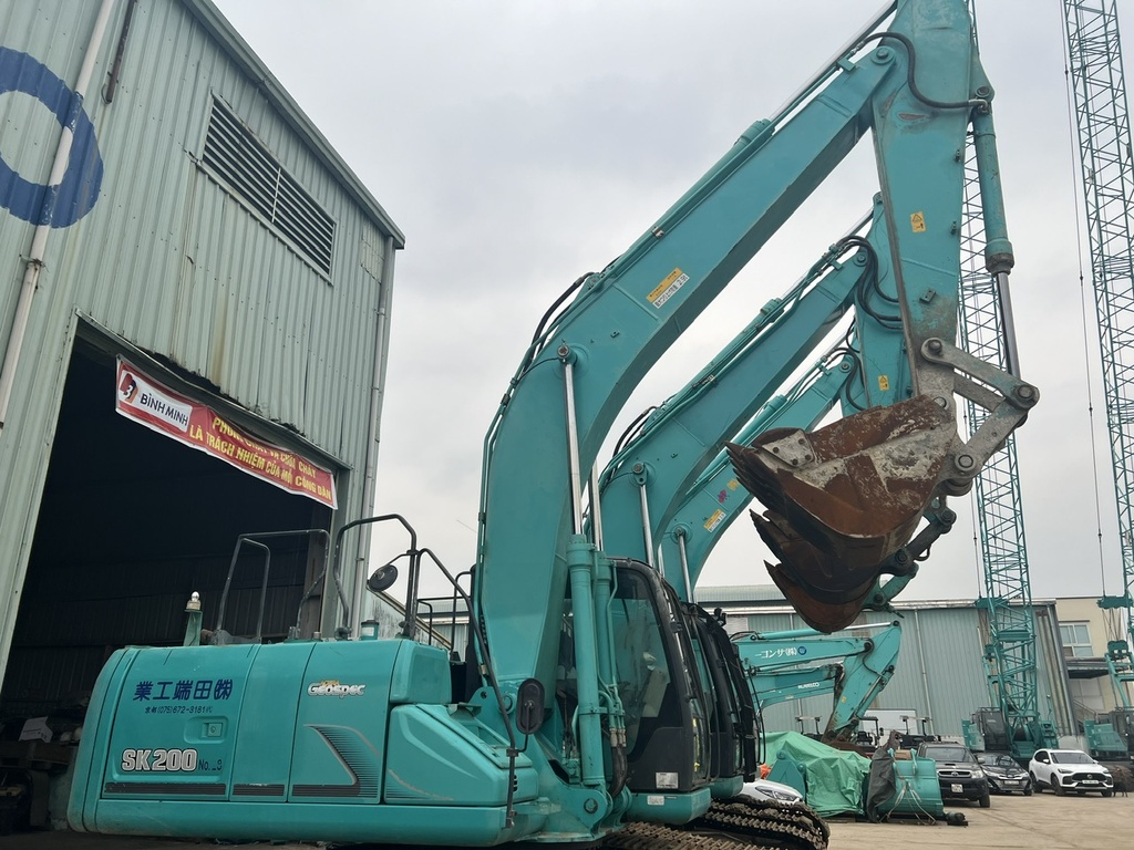 Máy xúc đào Kobelco SK200-9 Năm sx 2014 7xxx giờ ( Máy Xúc Bánh Xích, Máy Đào, Máy Múc, Xe Múc, Xe Cuốc) Image