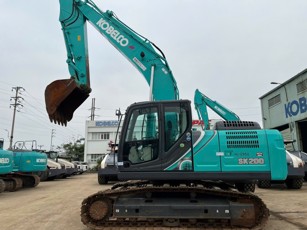 Máy Xúc Kobelco SK200-10 Siêu Lướt, Sản Xuất 2023, 3xxx Giờ ( Máy Đào SK200-10) (Máy Xúc Đào SK200-10)